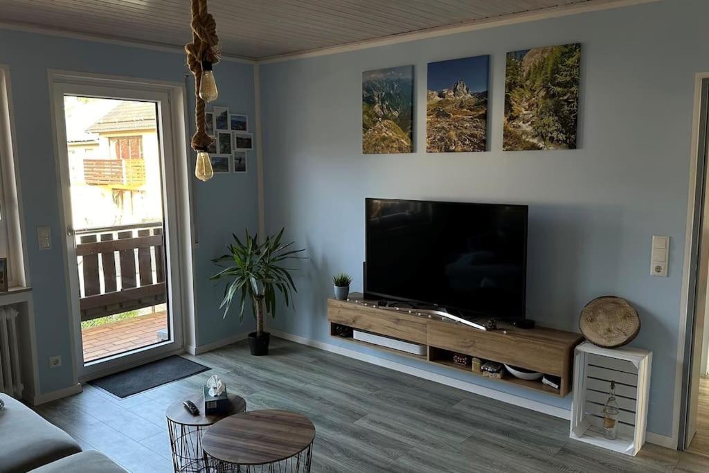 Moderne Ferienwohnung Im Herzen Des Nationalparks Hellenthal Luaran gambar